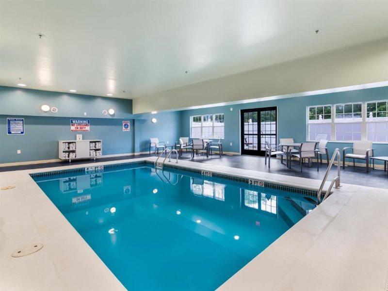 Holiday Inn Express - Plymouth By Ihg Eksteriør bilde