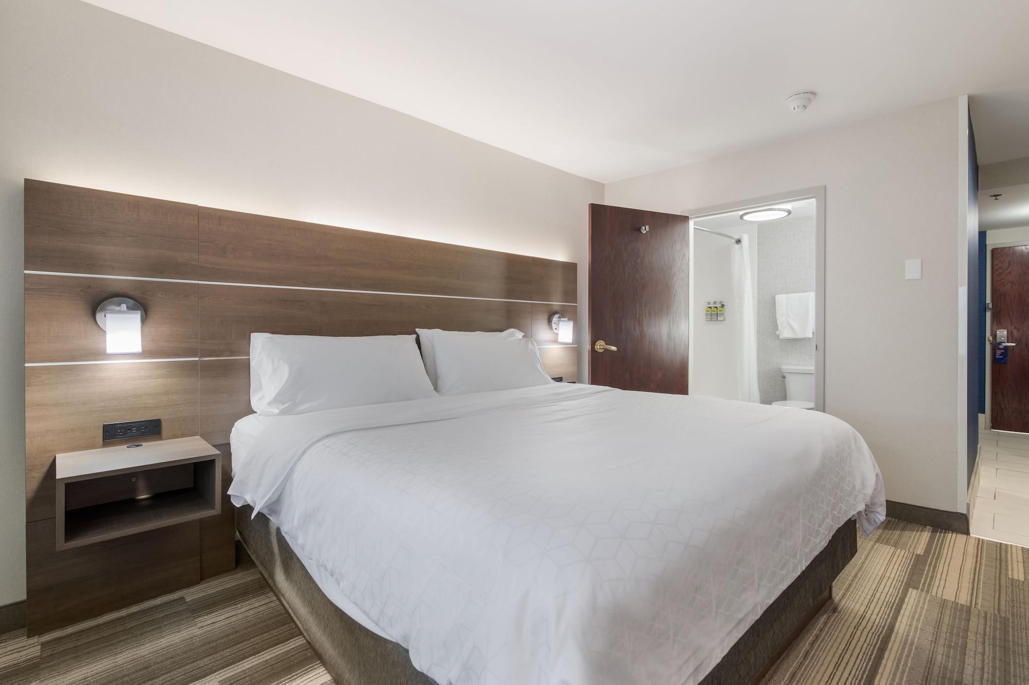 Holiday Inn Express - Plymouth By Ihg Eksteriør bilde