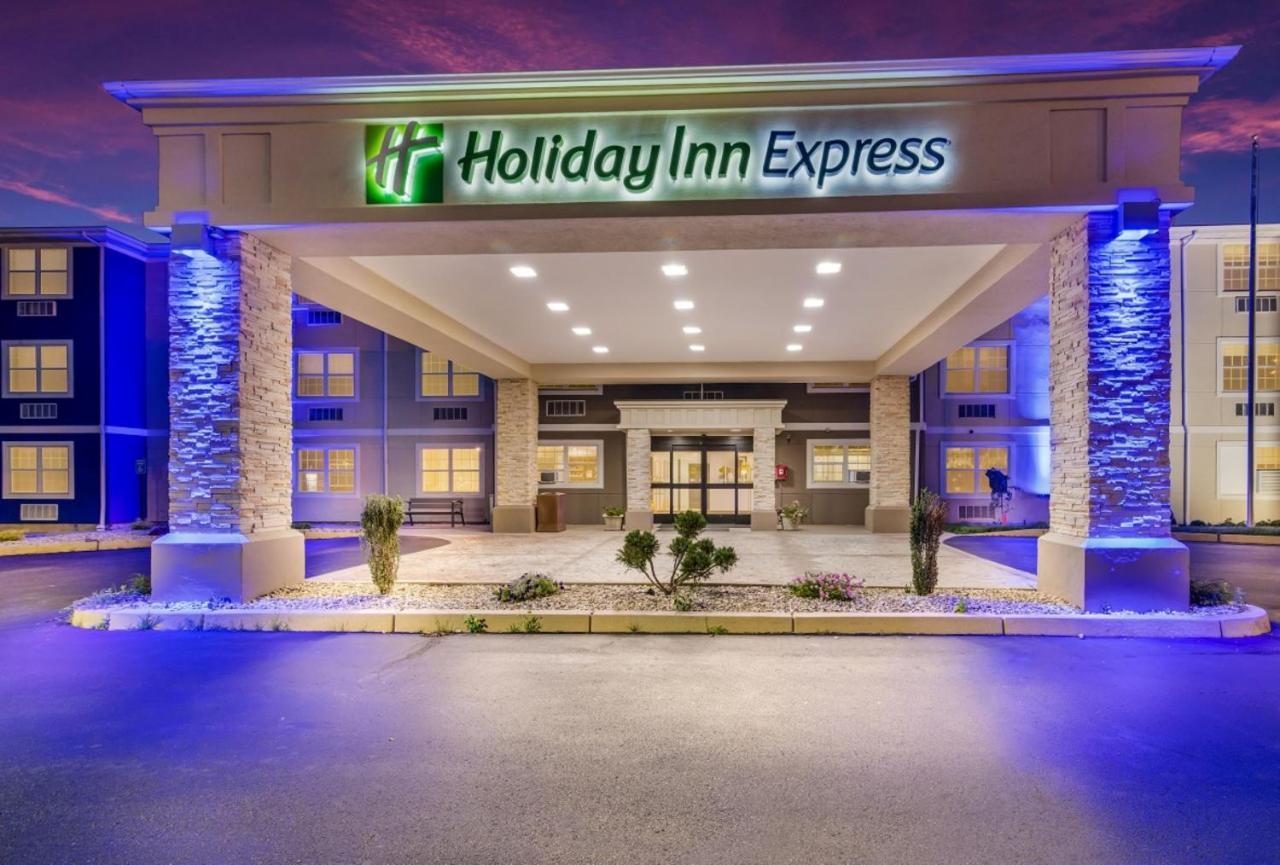 Holiday Inn Express - Plymouth By Ihg Eksteriør bilde