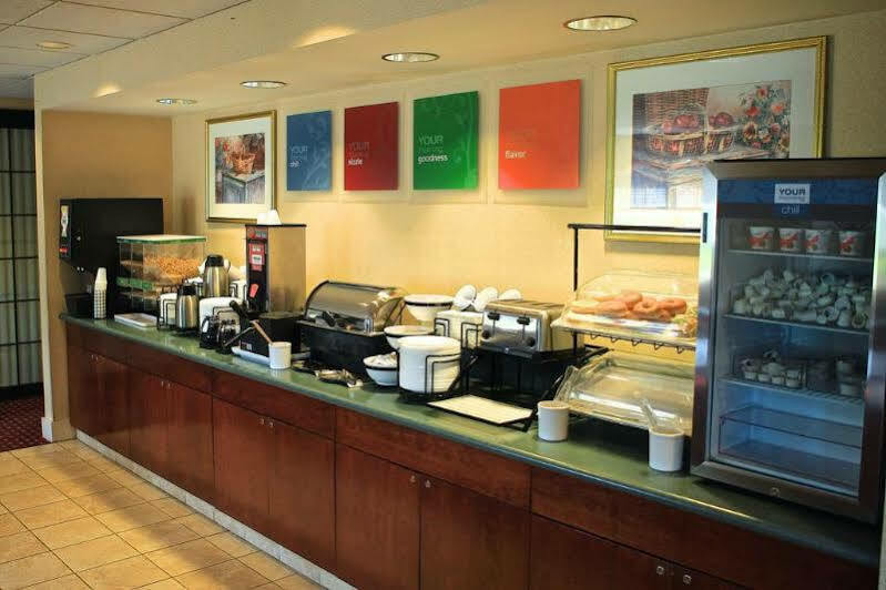 Holiday Inn Express - Plymouth By Ihg Eksteriør bilde